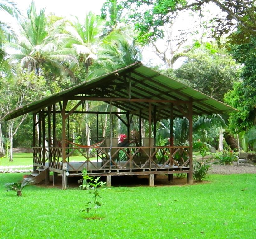 Sierpe Sabalo Lodge Tours And Cabins מראה חיצוני תמונה